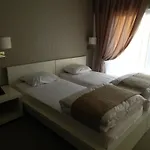 International Guest house 3*