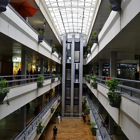 Casa de hóspedes International Escópia