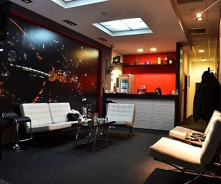 International ゲストハウス 3*