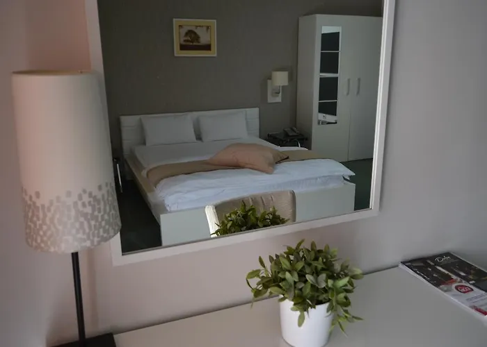 International 3* Skopje