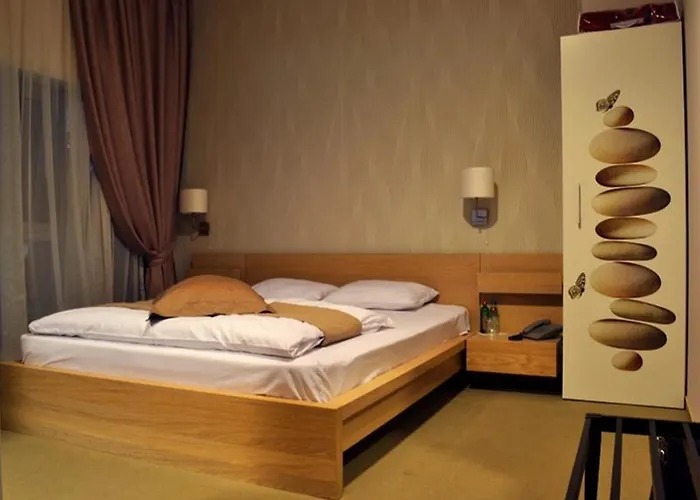 Guest house International 3*