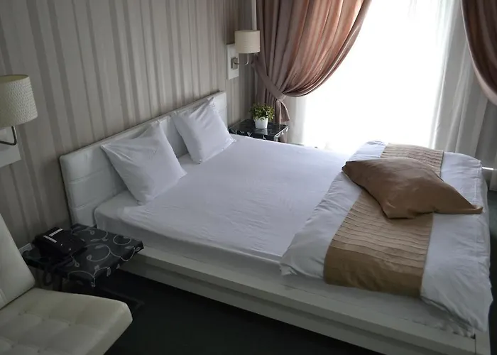 Guest house International