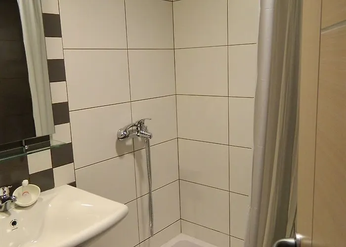 International 3* Skopje